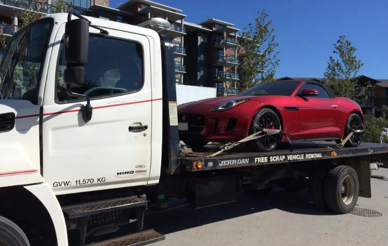 How to Secure a Reliable Tow Truck for Your Vehicle
