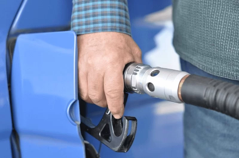 Essential Tips for Safe and Efficient Car Refueling