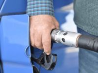 Essential Tips for Safe and Efficient Car Refueling