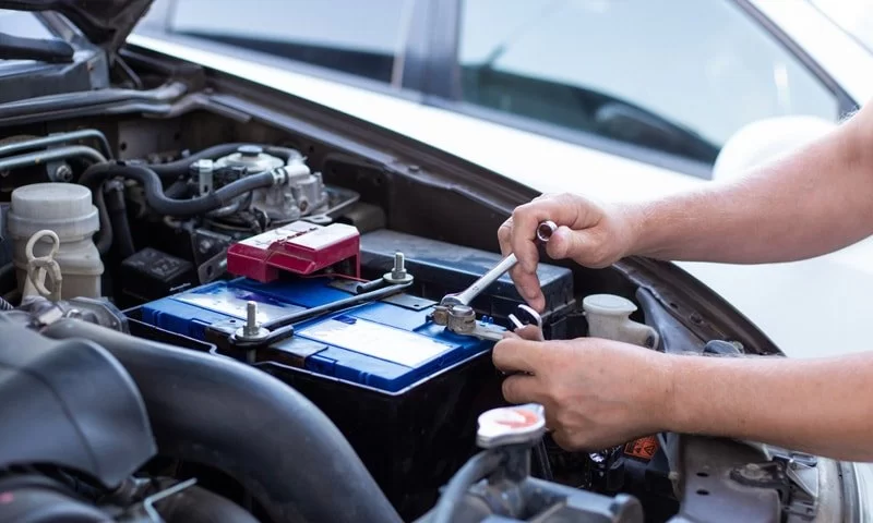 How to Determine if Your Car Battery Needs Replacing – A Comprehensive Guide