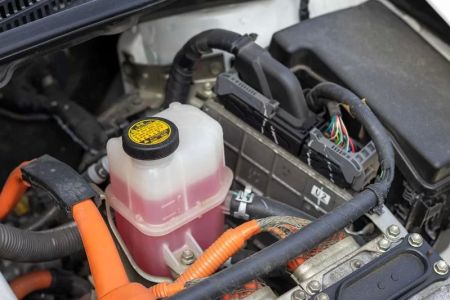 Common Car Cooling System Problems and Solutions