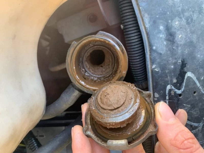 How to Clean Impurities from Your Car's Cooling System | Car Maintenance Guide