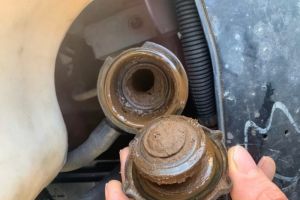 How to Clean Impurities from Your Car's Cooling System | Car Maintenance Guide