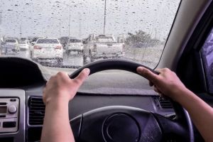 How to Drive Safely in the Rain: Tips for Protecting Your Heart and Car