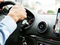 How to Choose the Right Car Navigation App for Your Needs
